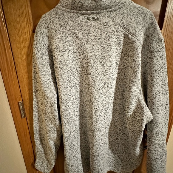 Redhead Gray Pullover Sweater - Picture 9 of 9